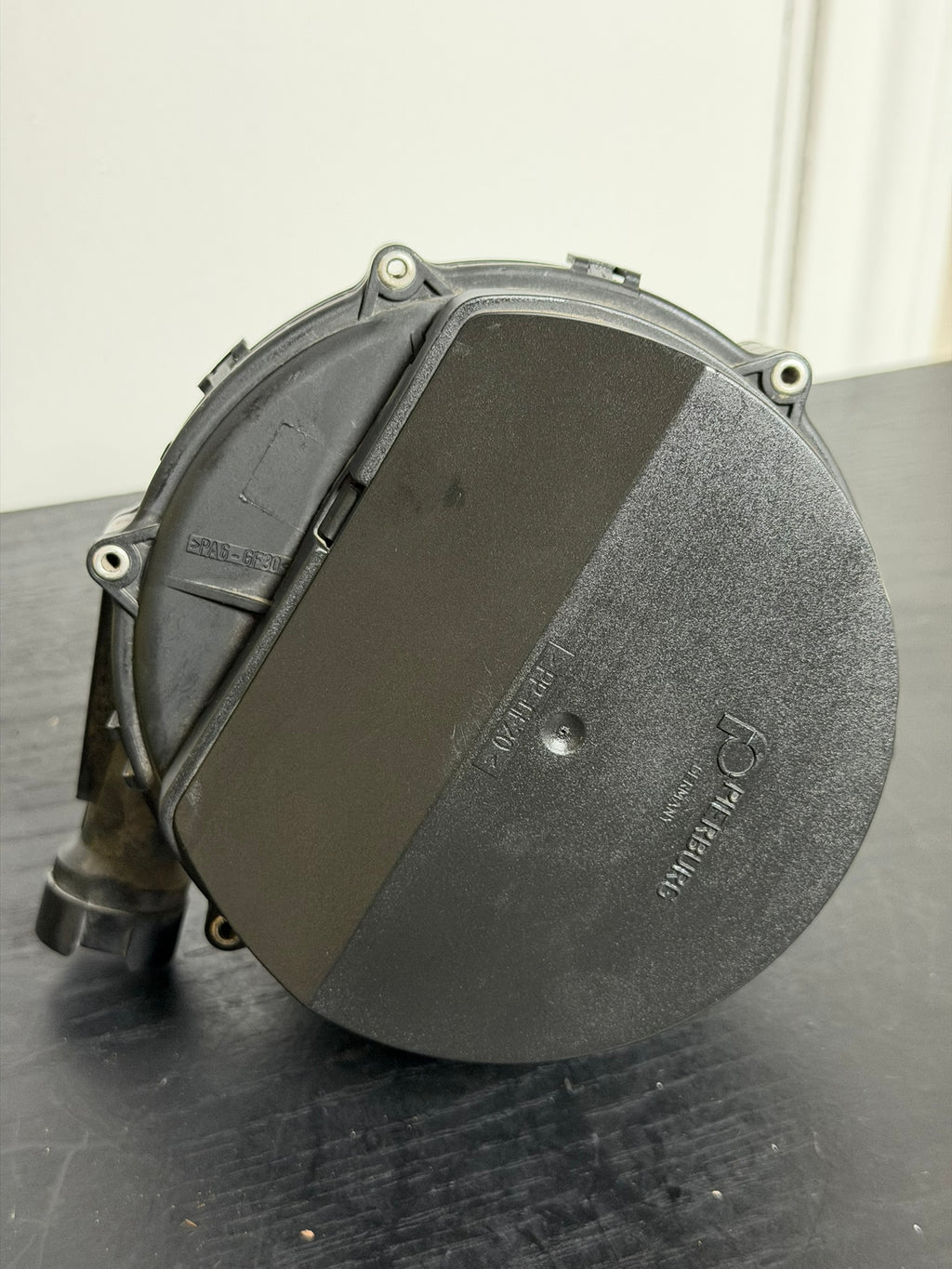 Secondary air injection pump - rear cover view