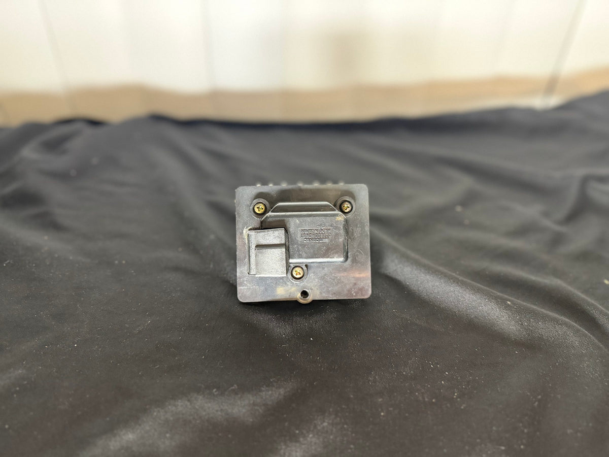 Land Rover Discovery 2 Blower Motor Resistor OEM YWC000020 rear connector view
